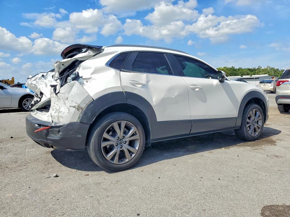 Photo 3 from auction – 2022 MAZDA CX-30 with VIN 3MVDMBCL9NM453768