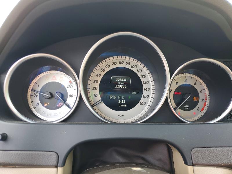 Photo 9 from auction – 2014 MERCEDES-BENZ C with VIN WDDGF4HB1EA942172