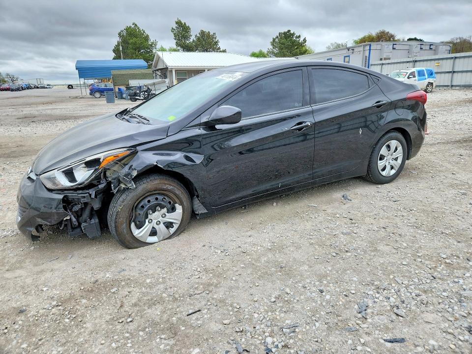 HYUNDAI ELANTRA 2016 with VIN 5NPDH4AE0GH675761 - Photo from auction