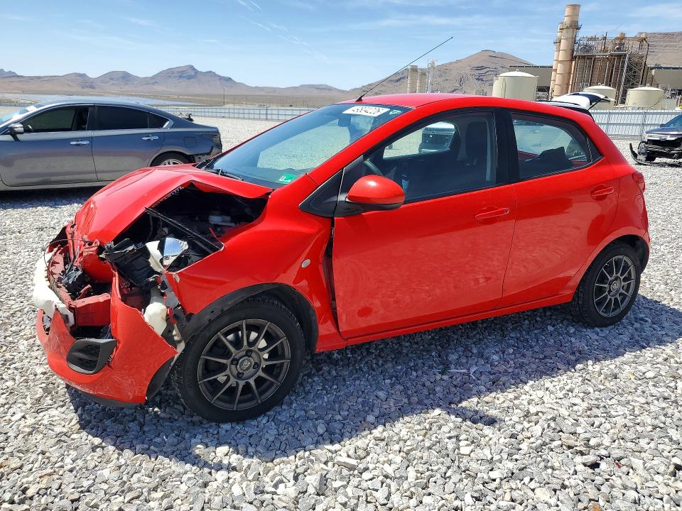 MAZDA MAZDA2 2014 with VIN JM1DE1KZ3E0183258 - Photo from auction