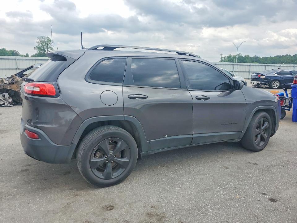 Photo 3 from auction – 2018 JEEP CHEROKEE with VIN 1C4PJLCB4JD518844