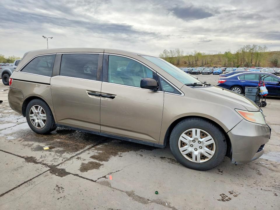 Photo 4 from auction – 2012 HONDA ODYSSEY with VIN 5FNRL5H22CB091862