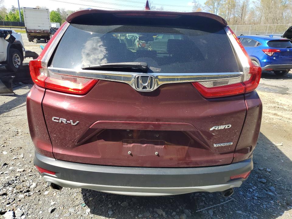Photo 6 from auction – 2017 HONDA CR-V with VIN 2HKRW2H90HH632922