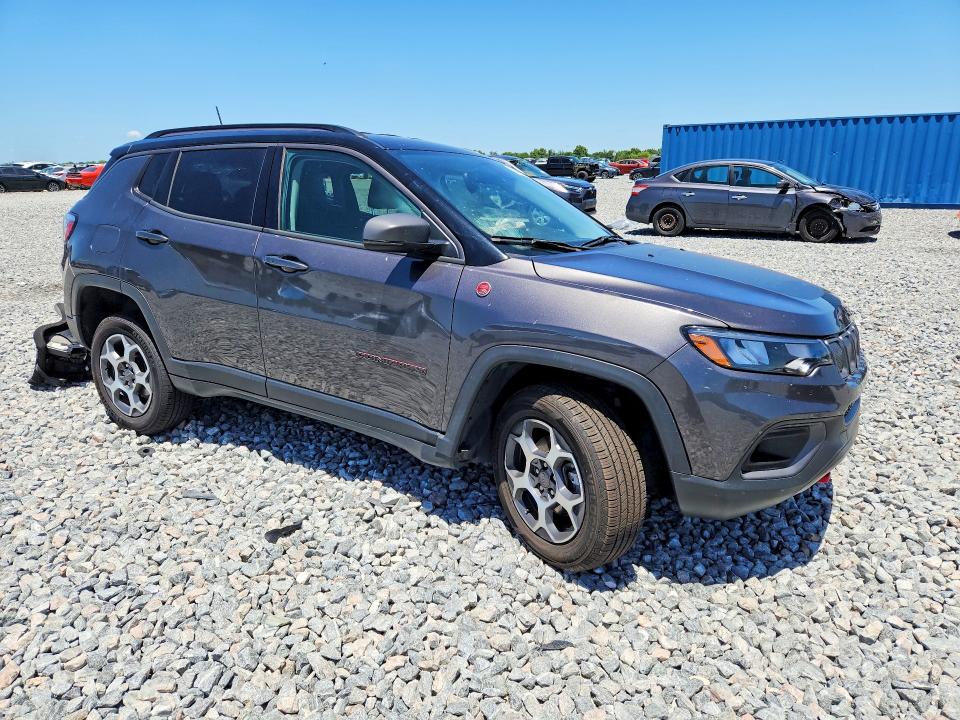 Photo 4 from auction – 2022 JEEP COMPASS with VIN 3C4NJDDB0NT159584