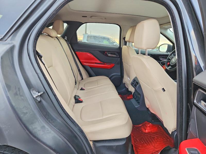 Photo 11 from auction – 2018 JAGUAR F-PACE with VIN SADCJ2FX2JA266081