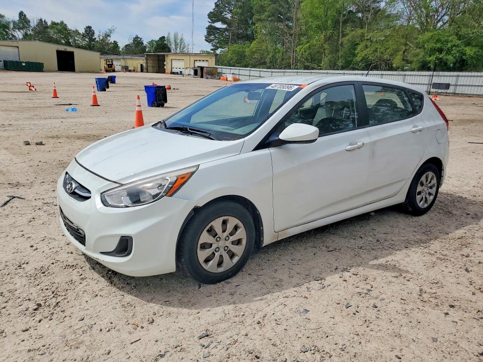 HYUNDAI ACCENT 2015 with VIN KMHCT5AEXFU199342 - Photo from auction