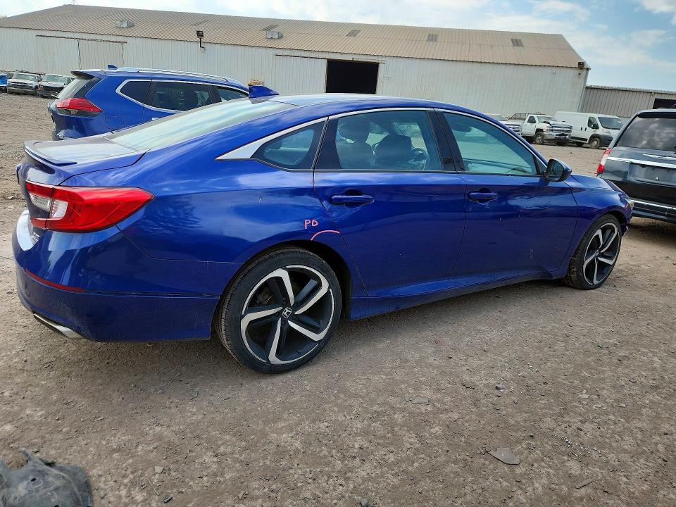 Photo 3 from auction – 2018 HONDA ACCORD with VIN 1HGCV2F33JA008411