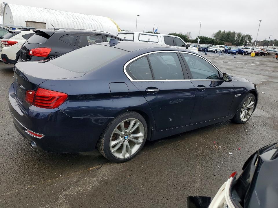 Photo 3 from auction – 2014 BMW 535 with VIN WBA5B3C59ED531042