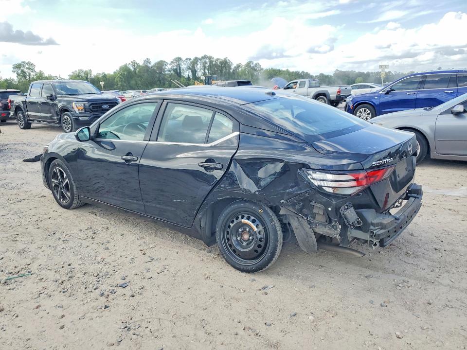 Photo 2 from auction – 2024 NISSAN SENTRA with VIN 3N1AB8CV1RY266444