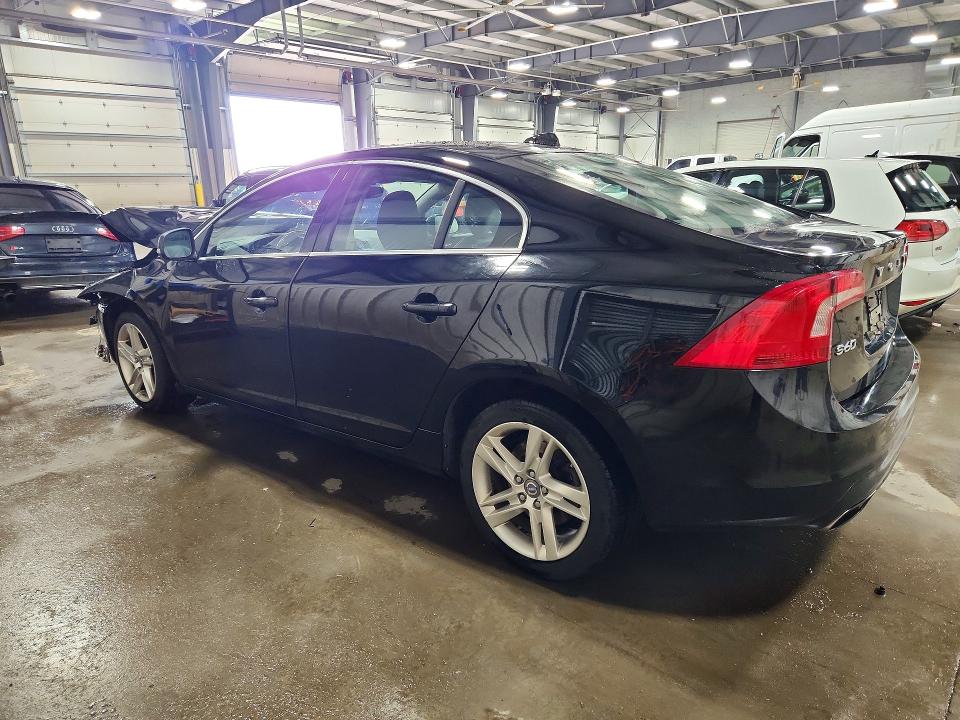 Photo 2 from auction – 2015 VOLVO S60 with VIN YV1612TK8F1348867
