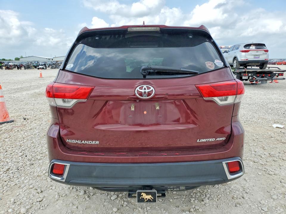 Photo 6 from auction – 2017 TOYOTA HIGHLANDER with VIN 5TDDZRFH6HS435932