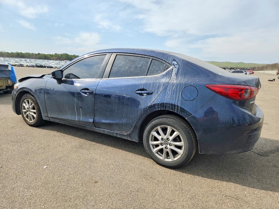 Photo 2 from auction – 2018 MAZDA 3 with VIN 3MZBN1U77JM229181