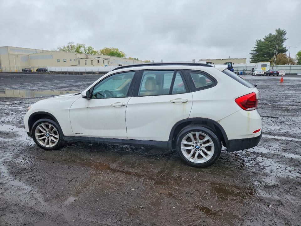 Photo 2 from auction – 2015 BMW X1 with VIN WBAVL1C59FVY36800