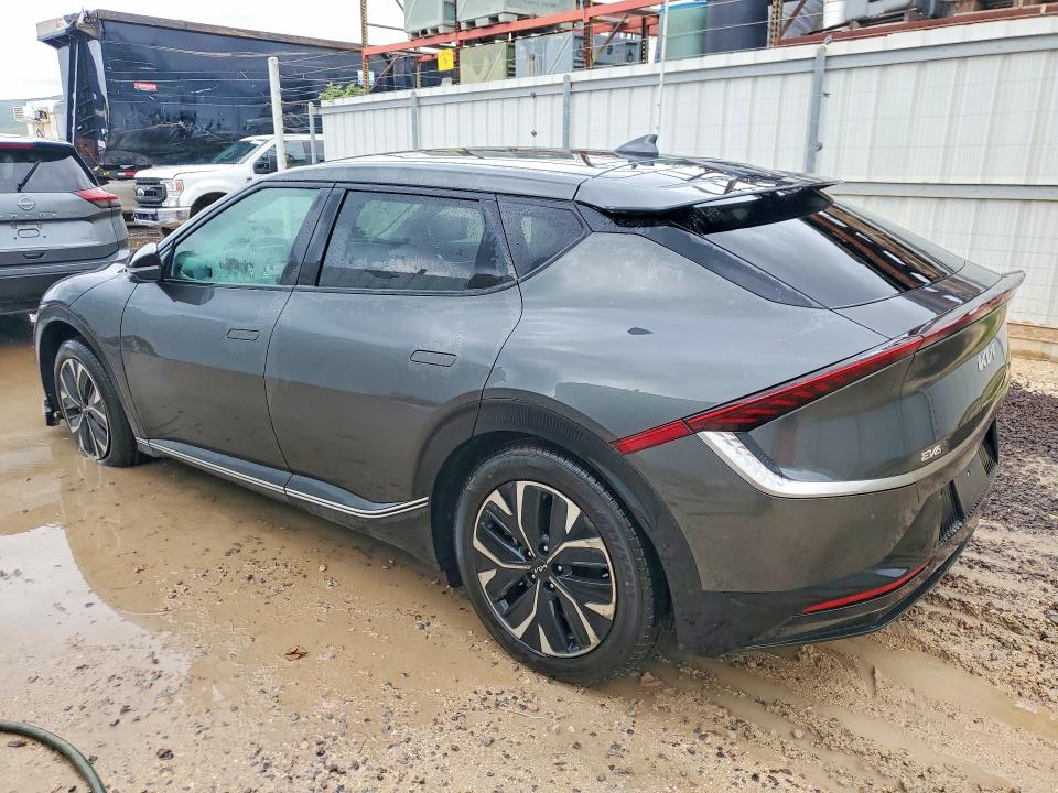 Photo 2 from auction – 2024 KIA EV6 with VIN KNDC3DLC7R5159258