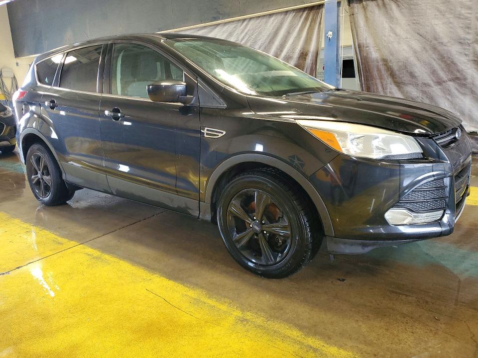 Photo 4 from auction – 2014 FORD ESCAPE with VIN 1FMCU0GX7EUD78347