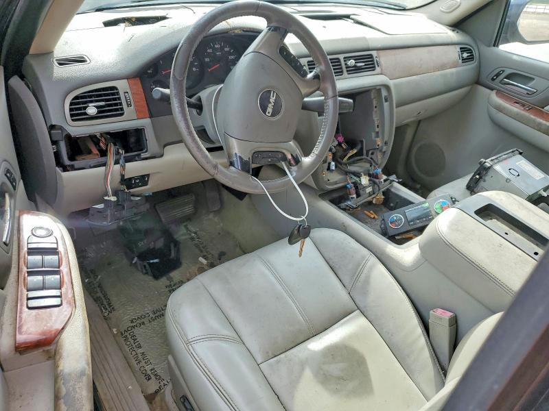 Photo 8 from auction – 2008 GMC SIERRA with VIN 3GTEK13J18G263969