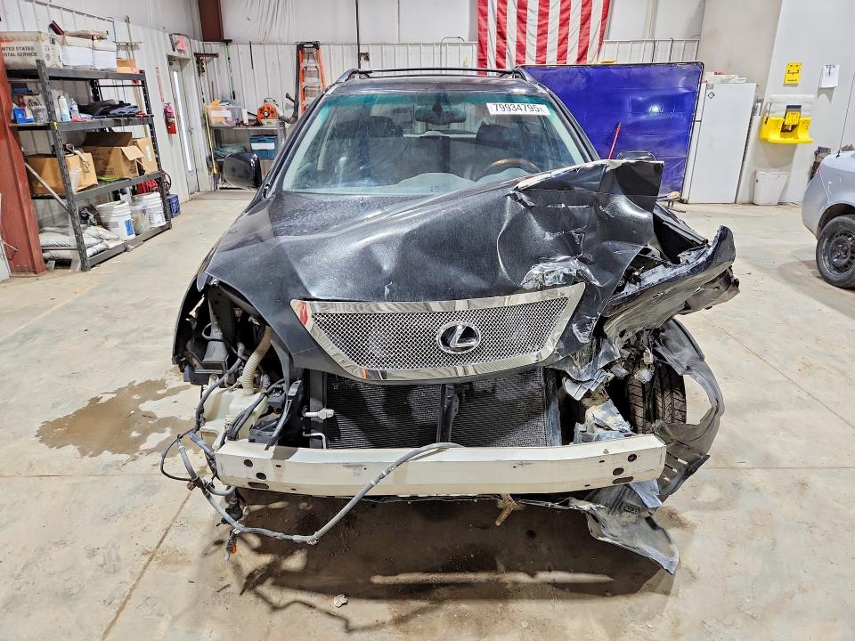 Photo 5 from auction – 2004 LEXUS RX with VIN JTJHA31U340073692