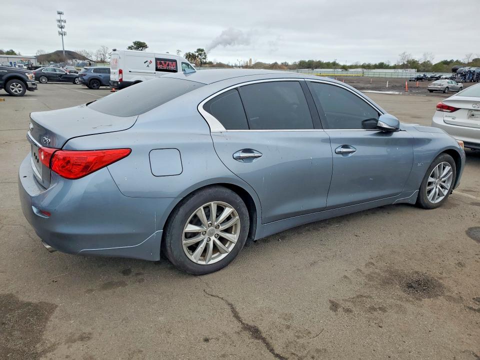 Photo 3 from auction – 2017 INFINITI Q50 with VIN JN1EV7AP0HM734334