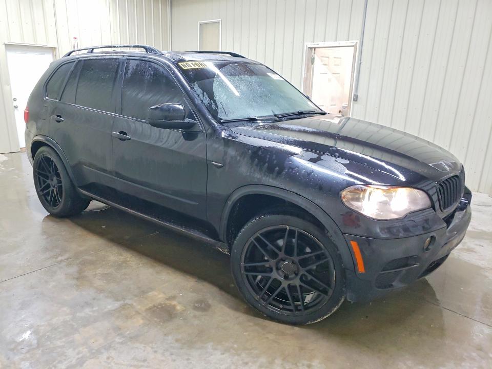 Photo 4 from auction – 2013 BMW X5 with VIN 5UXZV4C5XD0B05823