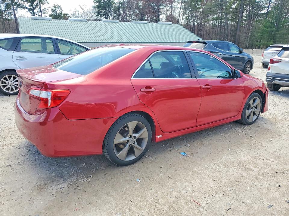 Photo 3 from auction – 2014 TOYOTA CAMRY with VIN 4T1BF1FK9EU819364