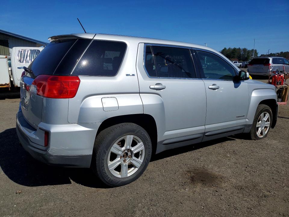 Photo 3 from auction – 2016 GMC TERRAIN with VIN 2GKFLSEK0G6127909