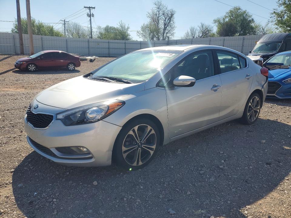 KIA FORTE 2015 with VIN KNAFZ4A80F5378422 - Photo from auction