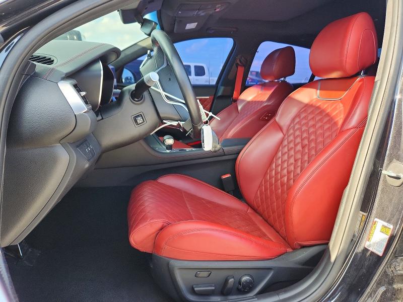 Photo 7 from auction – 2024 GENESIS G70 with VIN KMTG54SE7RU141882