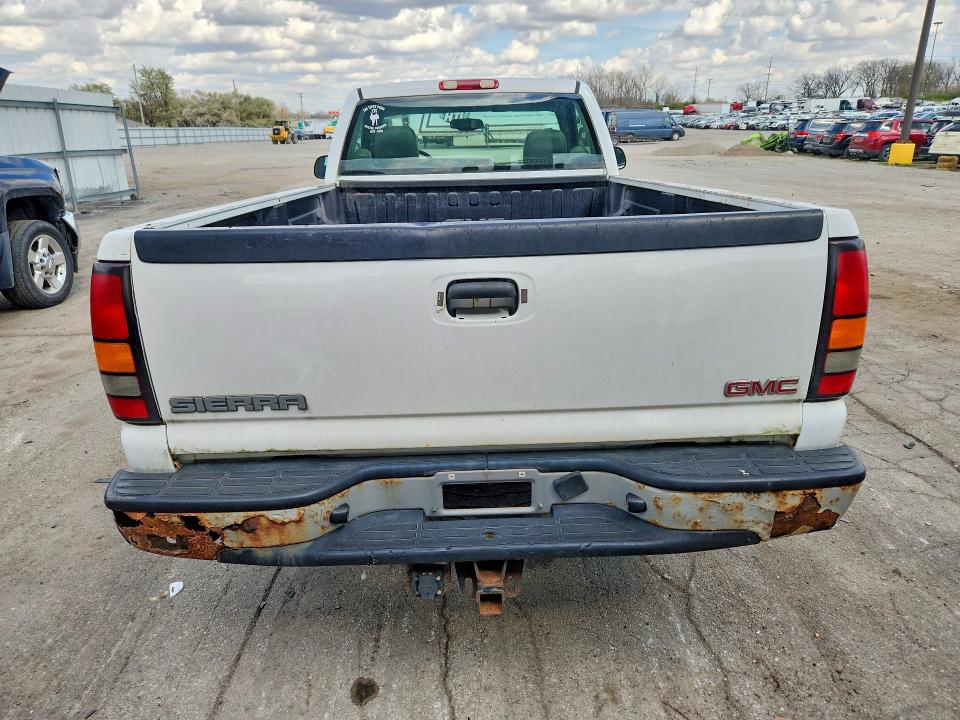 Photo 6 from auction – 2005 GMC NEW SIERRA with VIN 1GTEC14X65Z319870