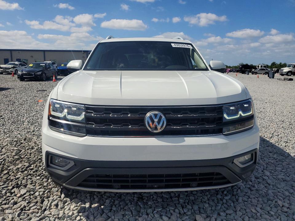 Photo 5 from auction – 2018 VOLKSWAGEN ATLAS with VIN 1V2NR2CA8JC565641
