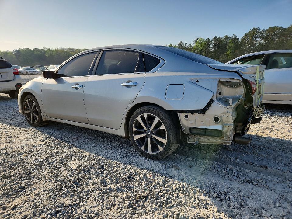 Photo 2 from auction – 2017 NISSAN ALTIMA with VIN 1N4AL3AP7HN351582