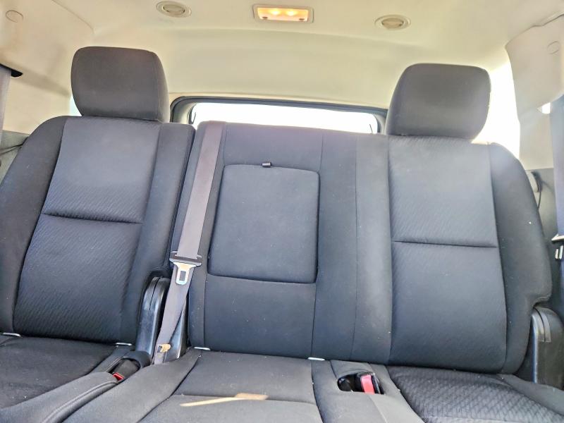 Zdjęcie 10 z aukcji – 2011 CHEVROLET TAHOE z VIN 1GNSCAE02BR144685