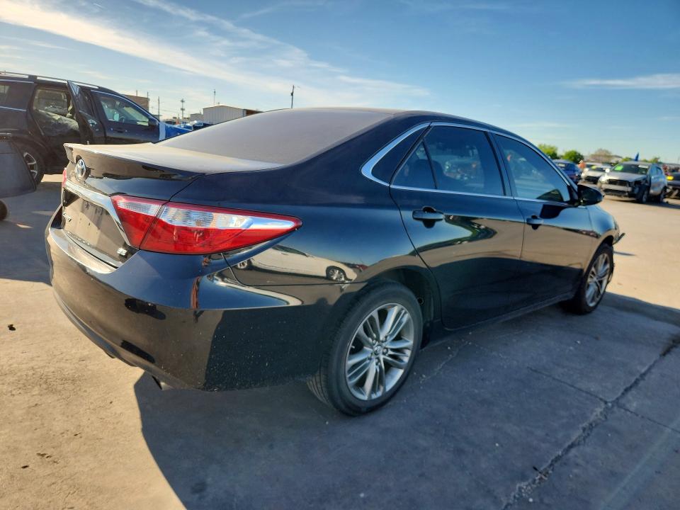Photo 3 from auction – 2017 TOYOTA CAMRY with VIN 4T1BF1FK9HU272391