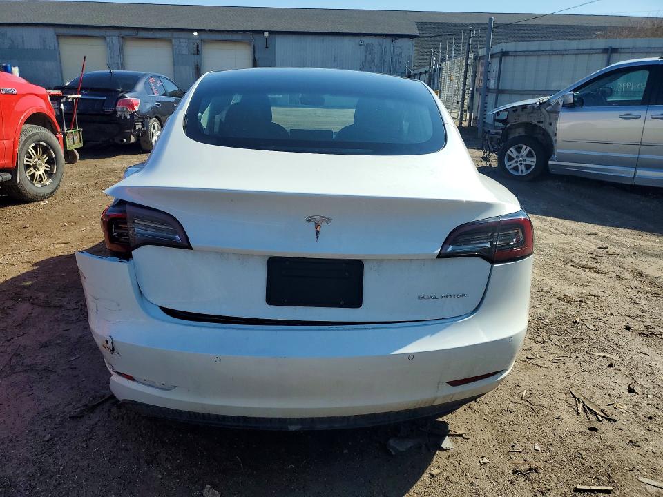 Photo 6 from auction – 2022 TESLA MODEL 3 with VIN 5YJ3E1EB5NF124787