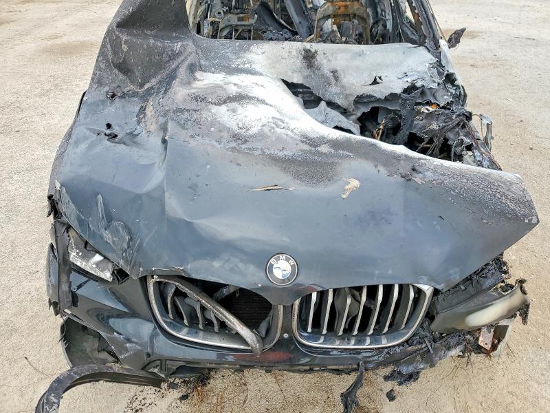 Photo 12 from auction – 2018 BMW X3 with VIN 5UXTR9C59JLC79335