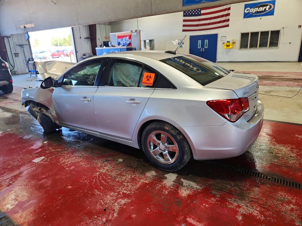Photo 2 from auction – 2015 CHEVROLET CRUZE with VIN 1G1PC5SB2F7215387