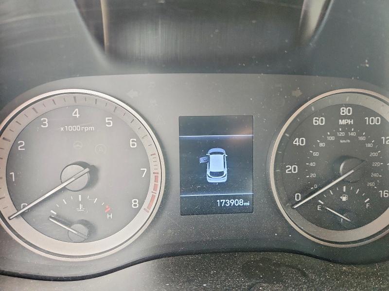 Photo 9 from auction – 2020 HYUNDAI TUCSON with VIN KM8J3CA45LU119573