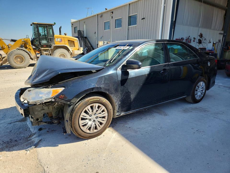 TOYOTA CAMRY 2014 with VIN 4T4BF1FKXER348153 - Photo from auction