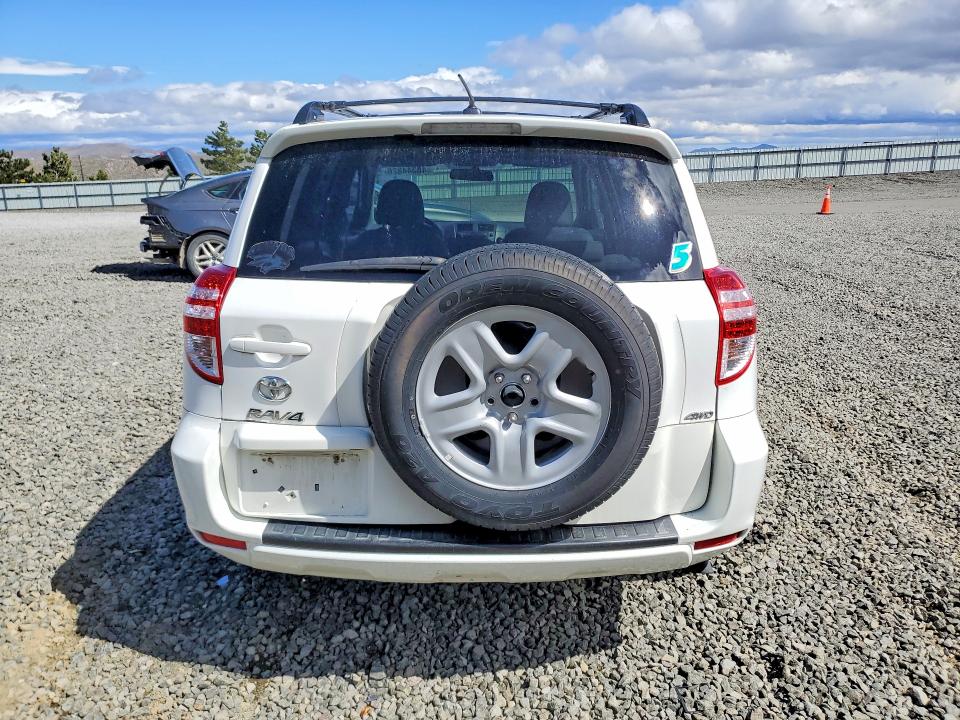 Photo 6 from auction – 2011 TOYOTA RAV4 with VIN 2T3BF4DV3BW099755