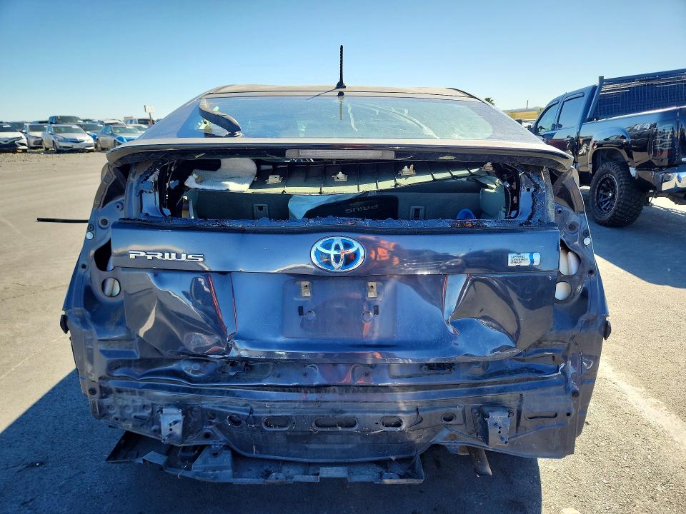 Photo 6 from auction – 2013 TOYOTA PRIUS with VIN JTDKN3DU7D5652681
