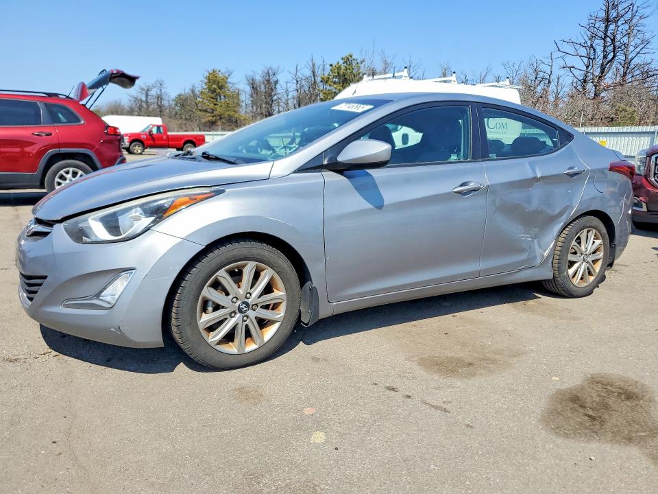 HYUNDAI ELANTRA 2016 with VIN KMHDH4AE2GU528374 - Photo from auction