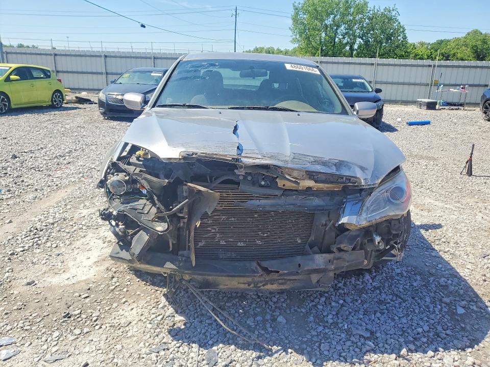 Photo 5 from auction – 2013 CHRYSLER 200 with VIN 1C3CCBBB5DN721748