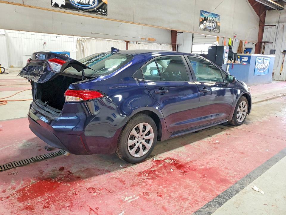 Photo 3 from auction – 2023 TOYOTA COROLLA with VIN 5YFB4MDE1PP011860