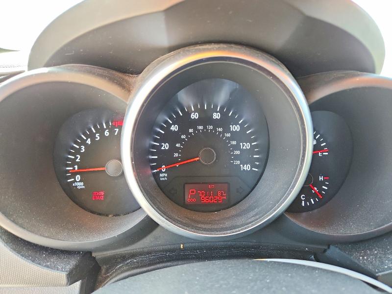Photo 9 from auction – 2012 KIA SOUL with VIN KNDJT2A63C7358635