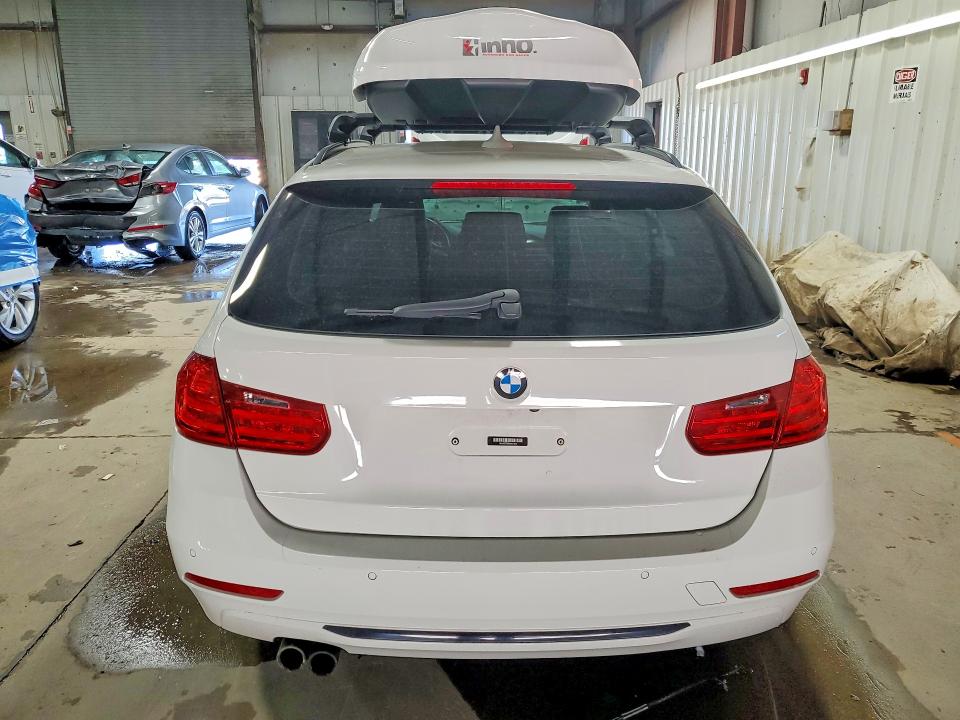 Photo 6 from auction – 2014 BMW 328 with VIN WBA3G7C53EKN37026