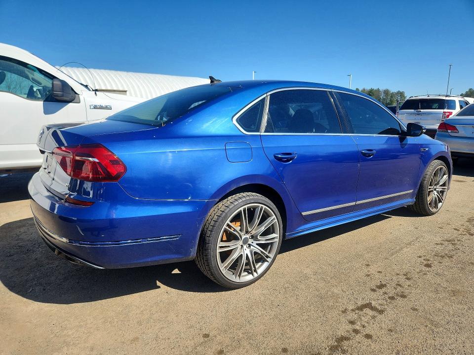 Photo 3 from auction – 2017 VOLKSWAGEN PASSAT with VIN 1VWDT7A37HC031165