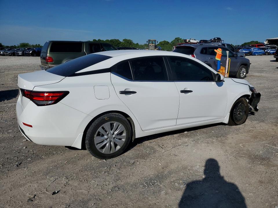 Photo 3 from auction – 2025 NISSAN SENTRA with VIN 3N1AB8BV2SY225019