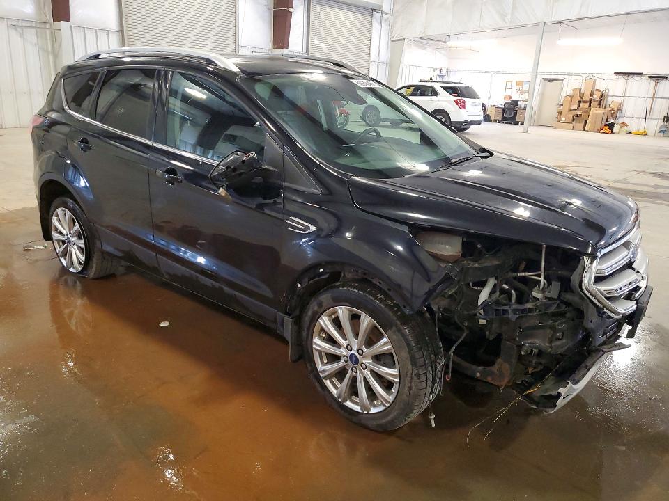 Photo 4 from auction – 2017 FORD ESCAPE with VIN 1FMCU9JD6HUB06282