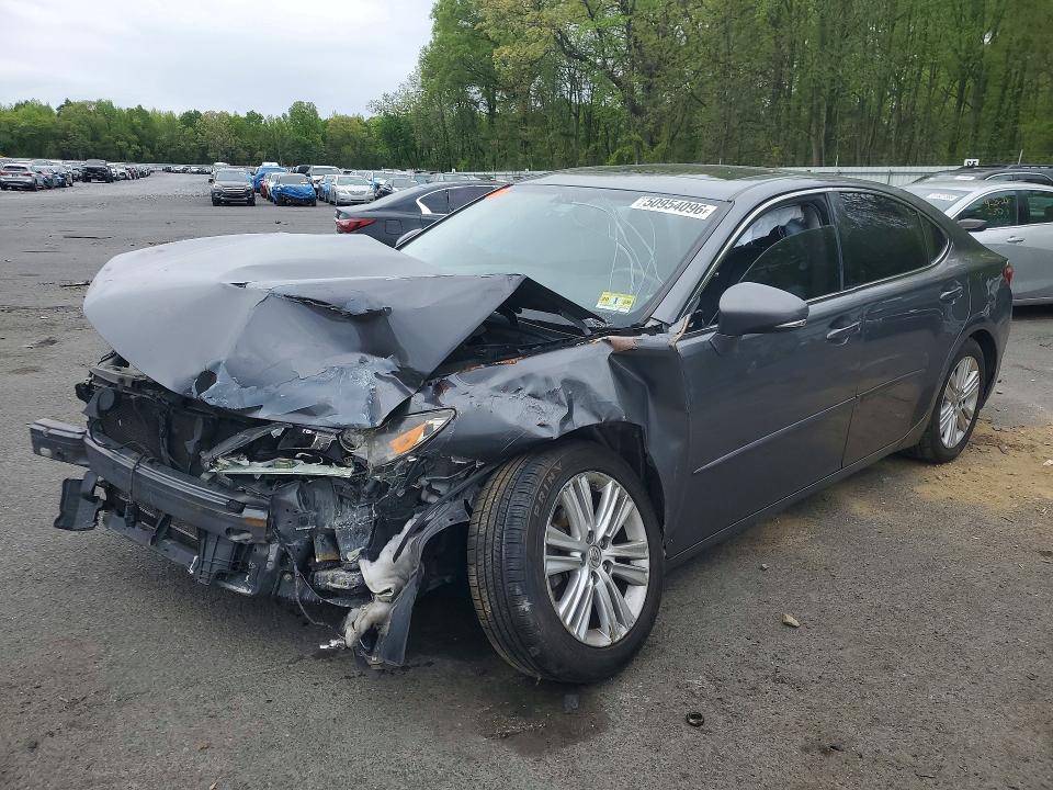LEXUS ES 2014 with VIN JTHBK1GG5E2106630 - Photo from auction