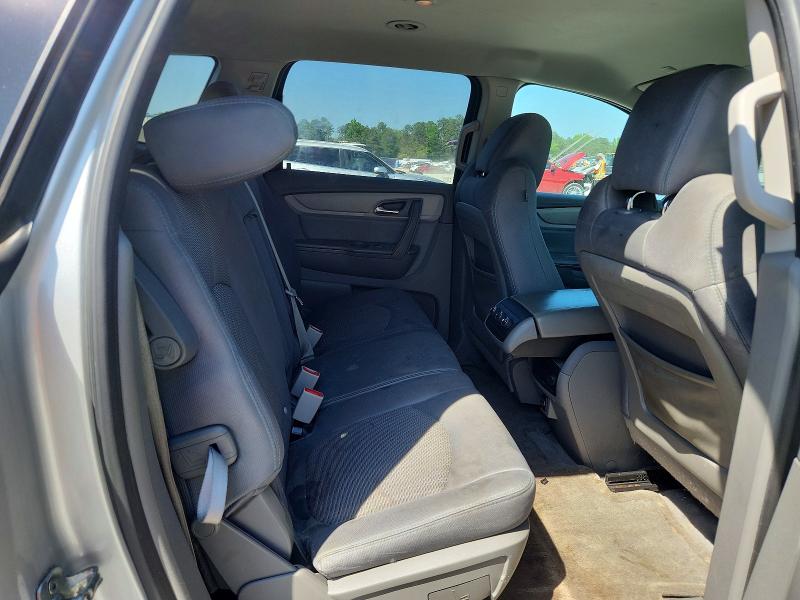 Photo 11 from auction – 2017 CHEVROLET TRAVERSE with VIN 1GNKRFKD8HJ307060