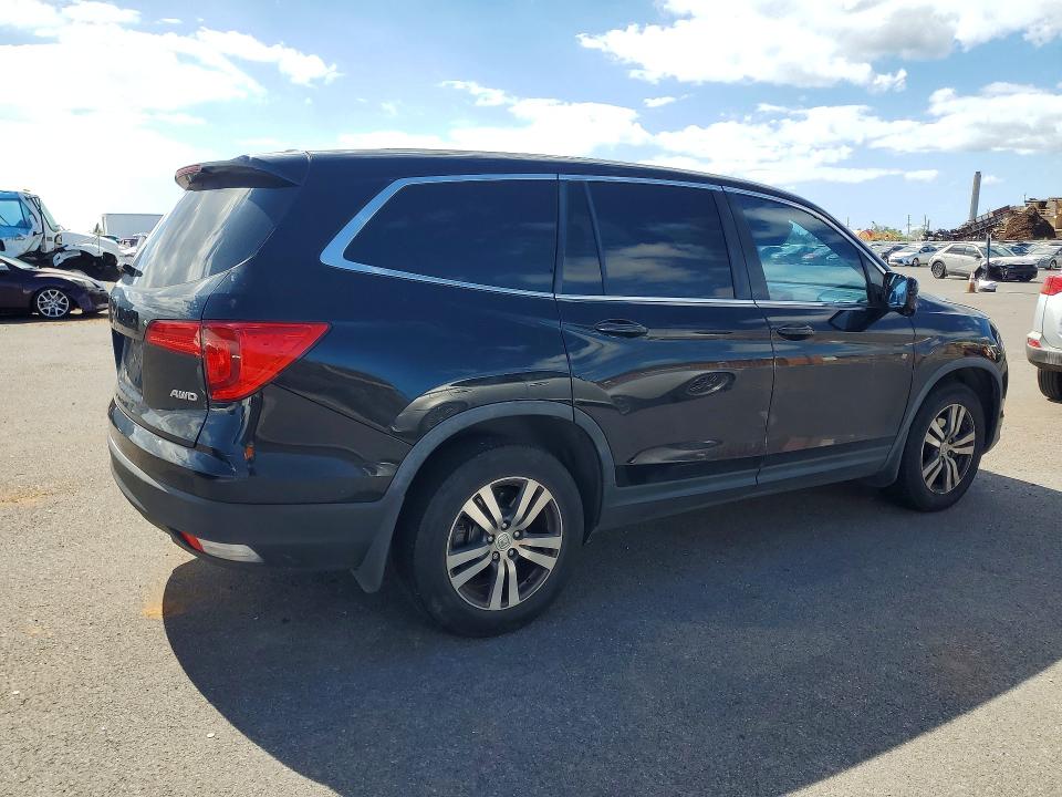 Photo 3 from auction – 2016 HONDA PILOT with VIN 5FNYF6H57GB093082